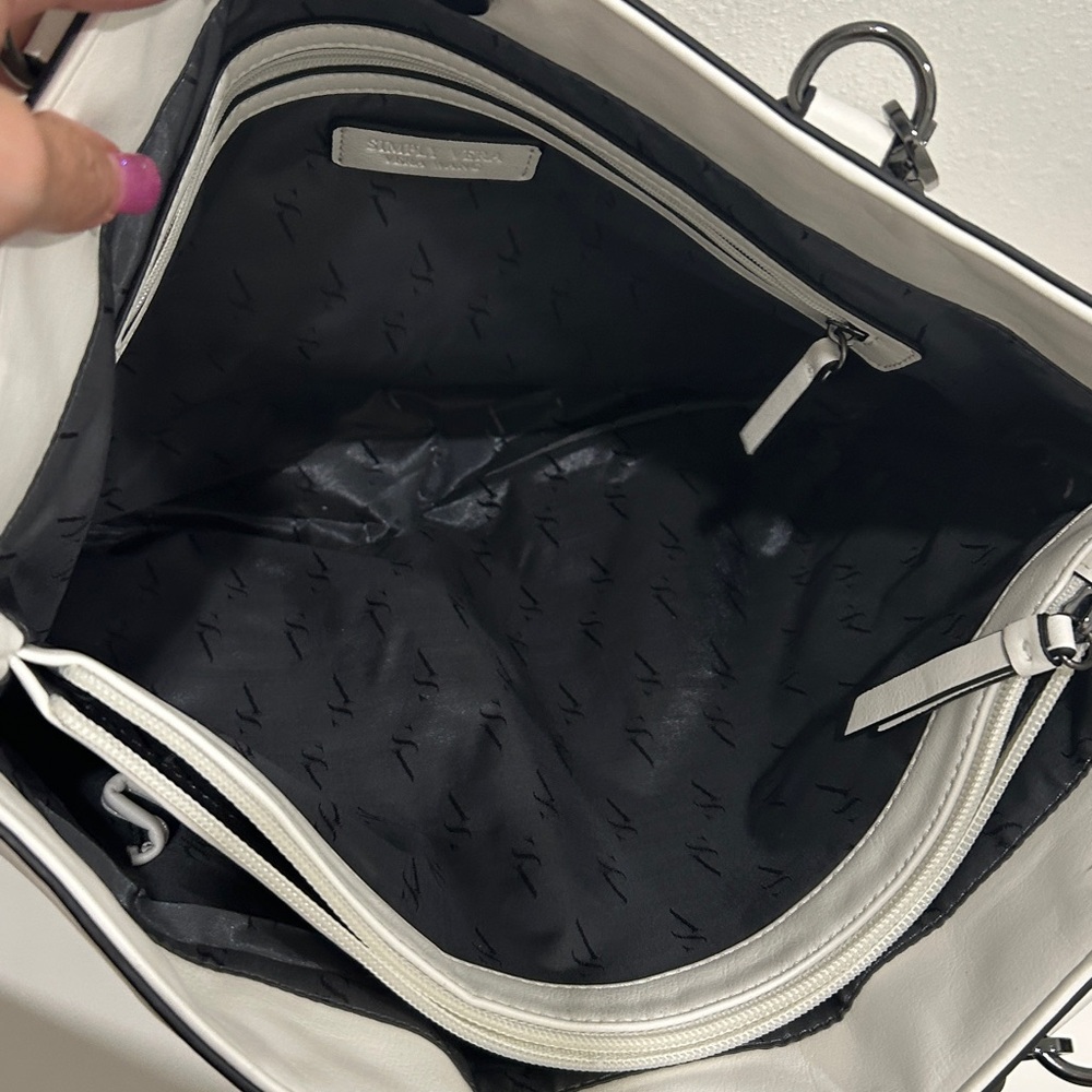 Simply Vera Vera Wang Catherine Tote handbag - Picture 6 of 17